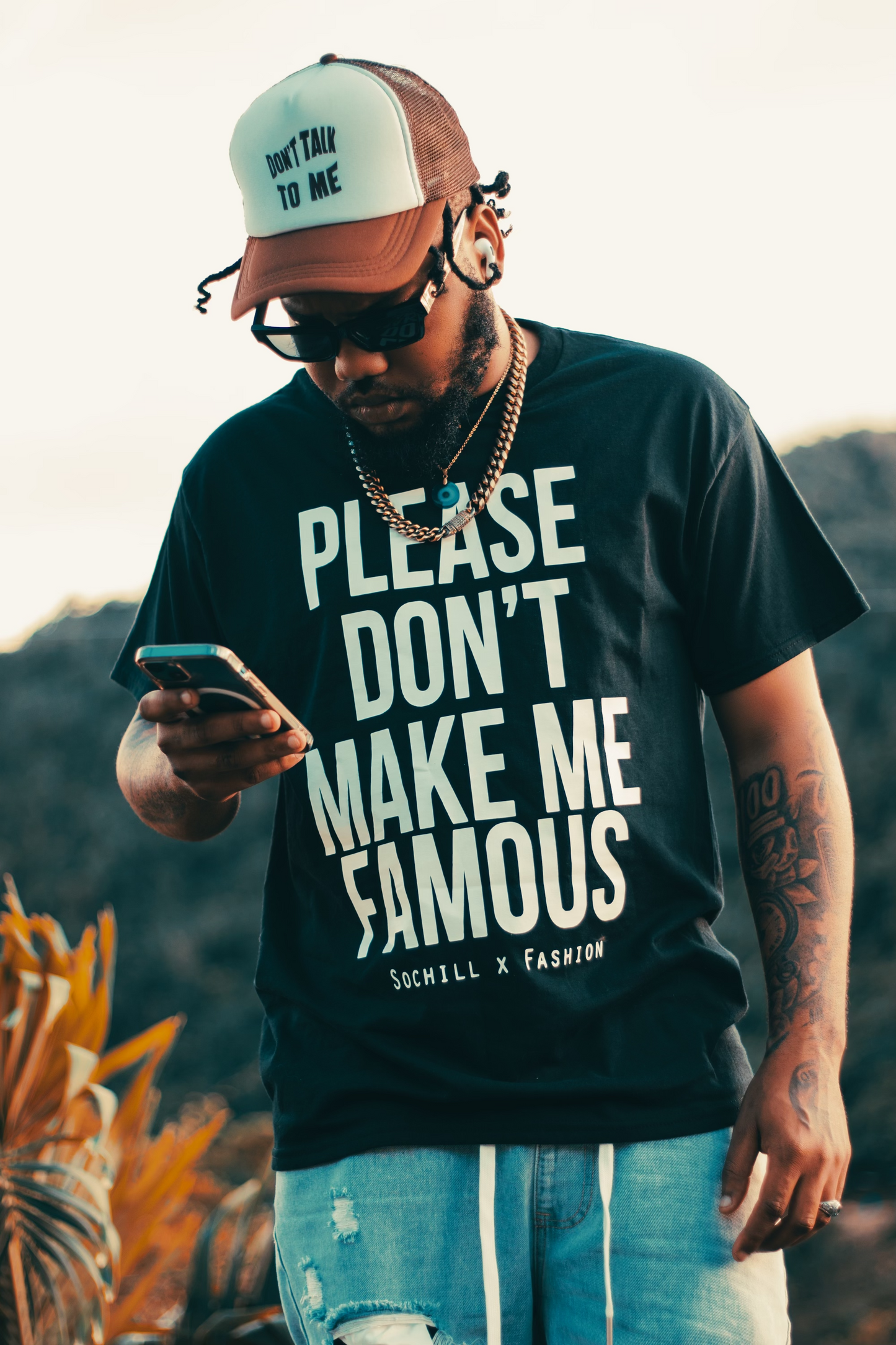 PLEASE DON'T MAKE ME FAMOUS TEE